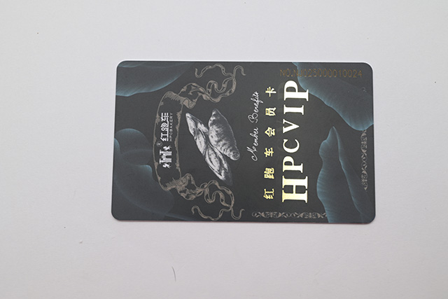 滴膠會(huì)員卡的特性如何？