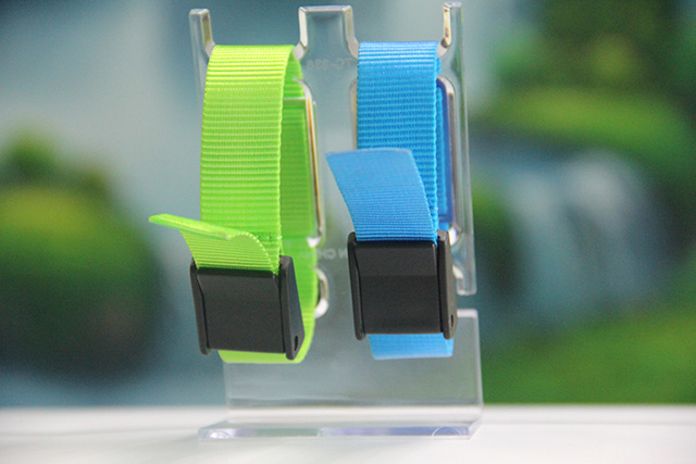 硅膠腕帶卡 - 有庫存或定制完全符合您的要求 硅膠腕帶卡 - 有庫存或定制完全符合您的要求