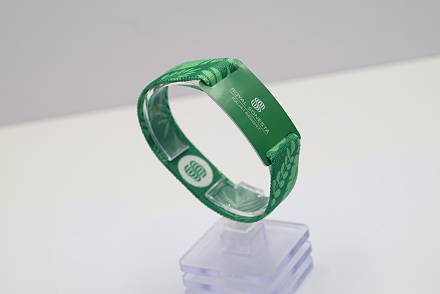 目前醫院使用哪幾種類型的就診卡呢? 目前醫院使用哪幾種類型的就診卡呢?