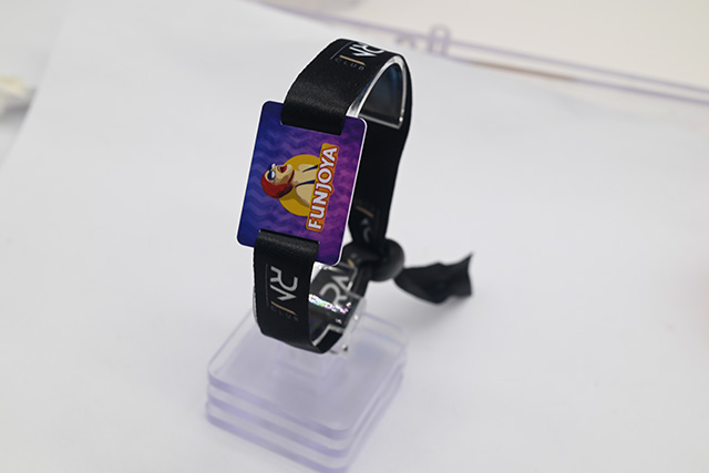 IC卡與ID卡系統(tǒng)的比較 IC卡與ID卡系統(tǒng)的比較